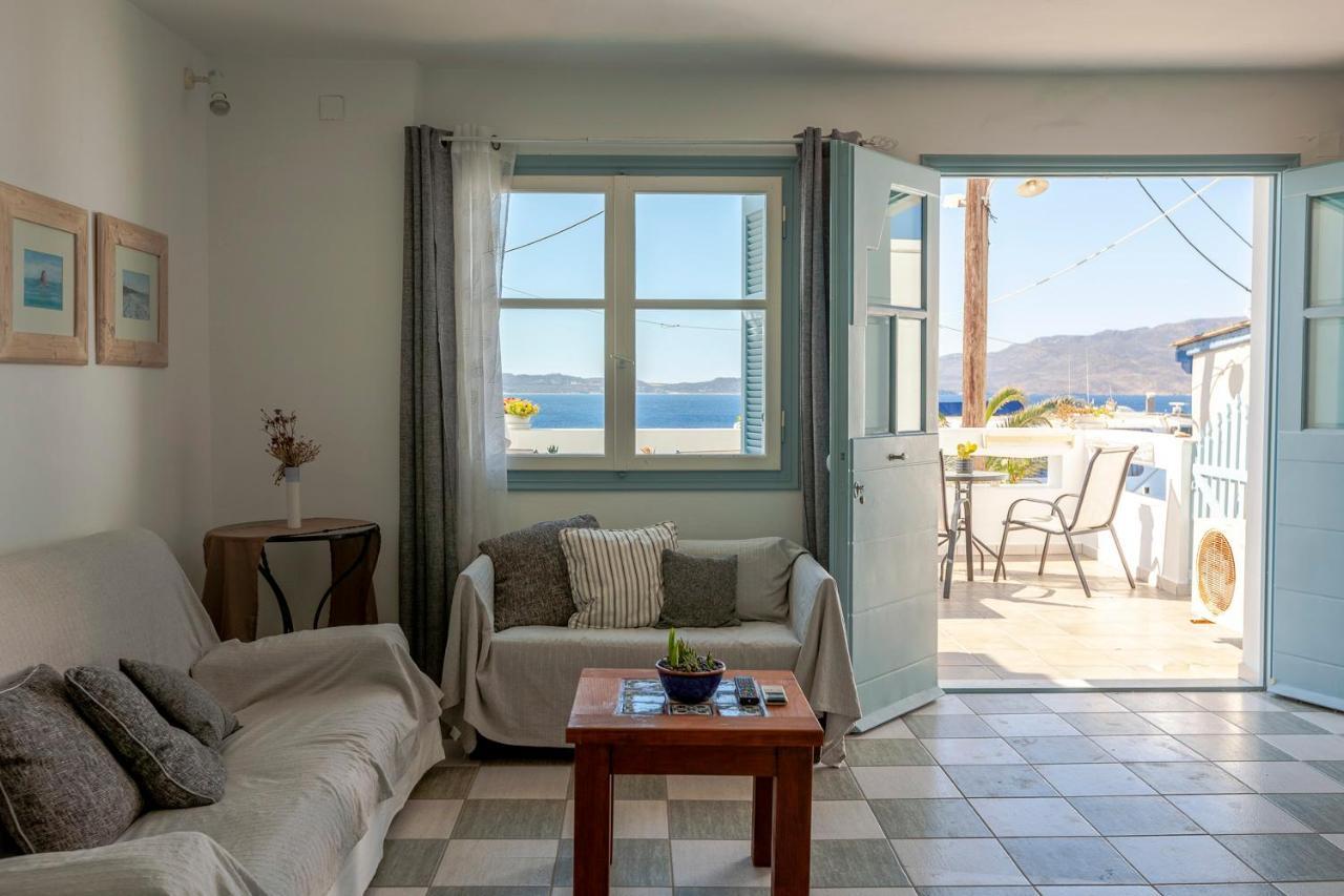Emily'S Suites Adamantas  Buitenkant foto